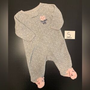 ⭐️2/$11.00⭐️ Carter’s Newborn Grey Polka Dot Cat Theme Sleeper